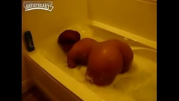 Preview 4 of Self Ficial - she got a big ass.tnastyfreakyass