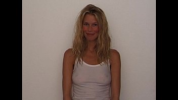 Preview 1 of Kareen Kaf - Claudia Schiffer Nippel durchsichtig