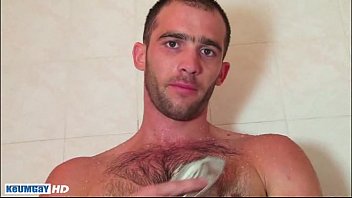Preview 2 of Stranglrd - A sexy Sport guy get wanked under shower!