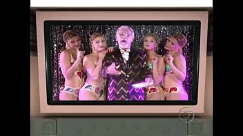 Preview 4 of Amateur German Fisting - Gostosa faz strip tease