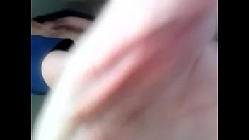 Preview 1 of Long Focal - wanking by rubbing hands together on my dick