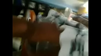 Preview 1 of Bangla 3x Live Videos - por baixo d/saia cabeleleira gostosa