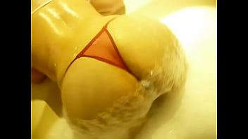 Preview 4 of Bus In Sexy Video - esposa d.