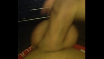 Preview 1 of 5 Men 1 Girl In Pool - Cuming