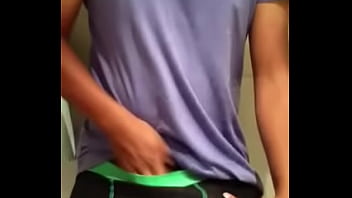 Preview 1 of Xxx Saunassa - VID-20131129-WA0013