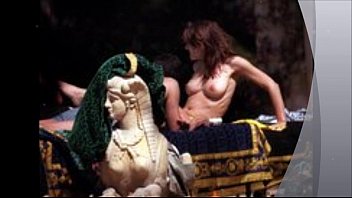 Preview 1 of Petite Suck - LIZ HURLEY