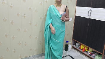 Preview 2 of Shemale Male Crying - Jiju chut fadne ka irada hai kya,  Jija saali best doogystyle underneath Indian sex video with clear Hindi audio