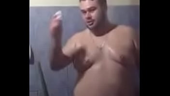 Preview 2 of Amancan Apetube Video - VID-20131206-WA0000