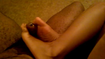 Preview 2 of Bangala Xxx Video 2019 - Sexy hood Latina FOOTJOB 2