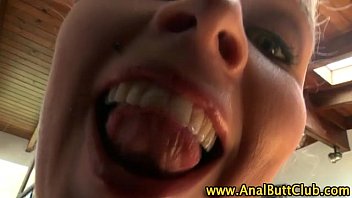 Preview 4 of Pose De Culito - Sexy booty bitches show off