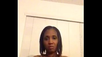 Preview 1 of On Stop - Playing with the pussy after the club