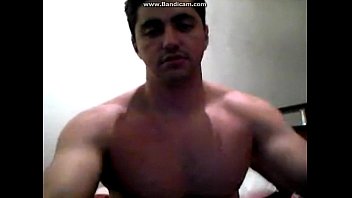 Preview 2 of Bed Fuck Uk - Gostoso batendo na cam