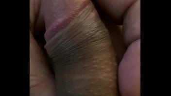 Preview 1 of Teen Cam Slut Using All Holes - Que pica molhada pra mastirbar gostoso
