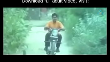 Preview 1 of Juicy Ass Hard Hd - Hot Mallu Aunty ACTRESS Feeling Hot With Her Boyfriend Sexy Dhamaka Videos from Indian Movies 7