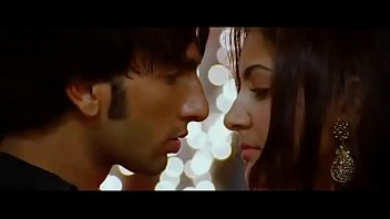 Preview 3 of Next 2 You - Anushka Sharma Full Bikini, Kiss, Sex Scene