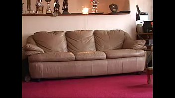 Preview 2 of Youjizz Dogs - big ass girl fucked by big 14 inch cock