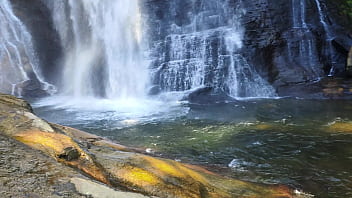 Preview 1 of Indian Xxx Version Hd - Sexo na cachoeira do V&eacute_u das Noivas