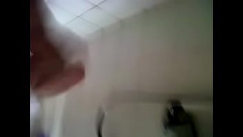 Preview 3 of Vagina Delicius - shower 2.3GP