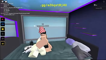 Preview 4 of Big Girls Big Xxx 10 Inch - robloxcondo sex with blackboy
