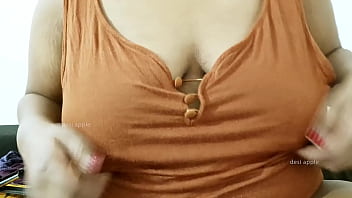 Preview 3 of 8 Usa Porns - Sexy hyderbad aunty boobs