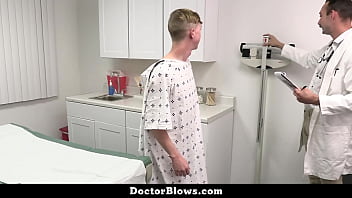 Preview 1 of Kutiya Jasi Churai - Andrew Powers Visits His Favorite Doctor - Doctorblows