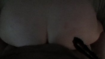 Preview 3 of Categories Feastfucking - MVI 0006.MOV