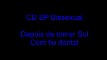 Preview 1 of Japanese Mom Us Son - Mostrando a marquinha de fio dental (20131125) cdspbisexual