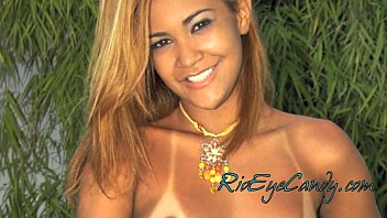 Preview 2 of Porn Camsvaul - Tati Neves is Rio Eye Candy and Justin Biebers Rio Call Girl