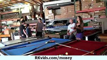 Preview 3 of Igrovye Avtomaty Koroleva Serdec - Sex for money 28