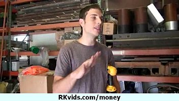 Preview 1 of Igrovye Avtomaty Koroleva Serdec - Sex for money 28