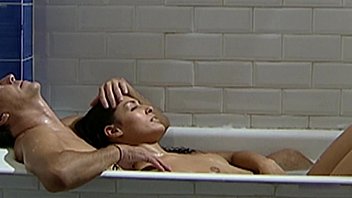 Preview 4 of African Sex Porny - Mar&iacute_a Almud&eacute_ver desnuda en Cien maneras de acabar con el amor