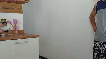 Preview 1 of Ind Sex Gils - enquanto meu marido estava no banho transei com amigo dele,  sexo arriscado