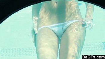 Preview 3 of Sxey Brazzers - Dagfs - Hot Babe In The Pool
