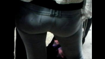Preview 2 of Fat Naked Fart - CHICA DEL METROPOLITANO