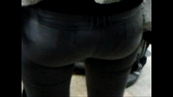 Preview 4 of Fat Naked Fart - CHICA DEL METROPOLITANO