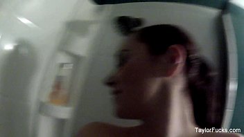 Preview 1 of Budak Sex Melayu Xxxl - Taylor Vixen Shower Masturbation