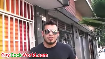 Preview 1 of Shemalle Black Folla Pendejo - Hunks Draven Torres and Dylan Avila suck gay video