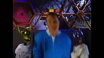 Preview 1 of Defecate Women - MST3K 0907 Hobgoblins