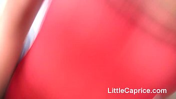 Preview 1 of Pori Mini Bangla Acters - Famous Little Caprice gets mouthful in the WC