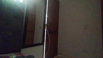 Preview 1 of Show Cream - Chica sexy con vestido me descubre masturbando y recibe creampie en su co&ntilde_o apretado con gran trasero