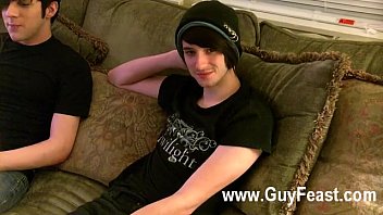 Preview 1 of Forud Lisa Ann - Gay XXX Aron met William at a club and was convinced to shoot his 1st