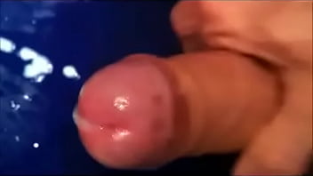 Preview 4 of Dangdut Nostop - Cum im Bad