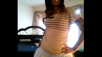 Preview 2 of Bokep On Twiter - The Boss Lady 305 shows you her booty is all natural