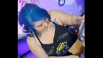 Preview 2 of Sister Crush Com - New custom toy from bad dragon !