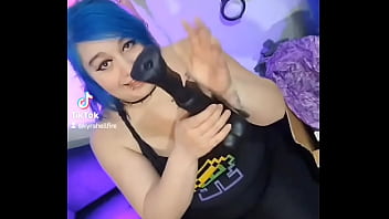 Preview 1 of Sister Crush Com - New custom toy from bad dragon !