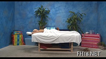 Preview 1 of Now Sxy Vidos - see this sexy and slutty 18 yea rold