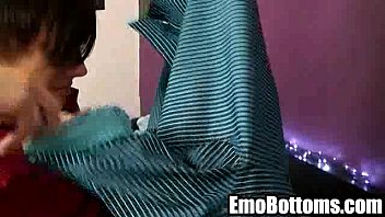 Preview 1 of To Keep Jib - Horny emo twink Dakota Shine getting a blowjob
