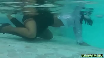 Preview 4 of Kanae Chitose Hara - Hot babes teasing in pool