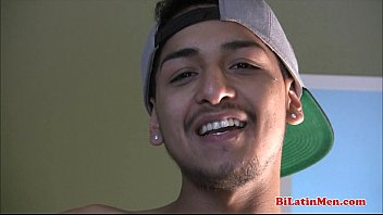 Preview 3 of Wwwvdo Xxc - Bi Latin gay latin porn fucking