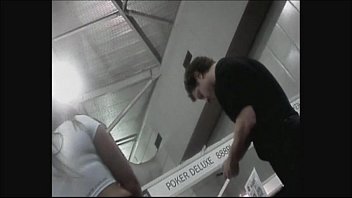 Preview 4 of Bokep Lagii Bersih Bersih Bart - Cold hard bitch caught on spycam
